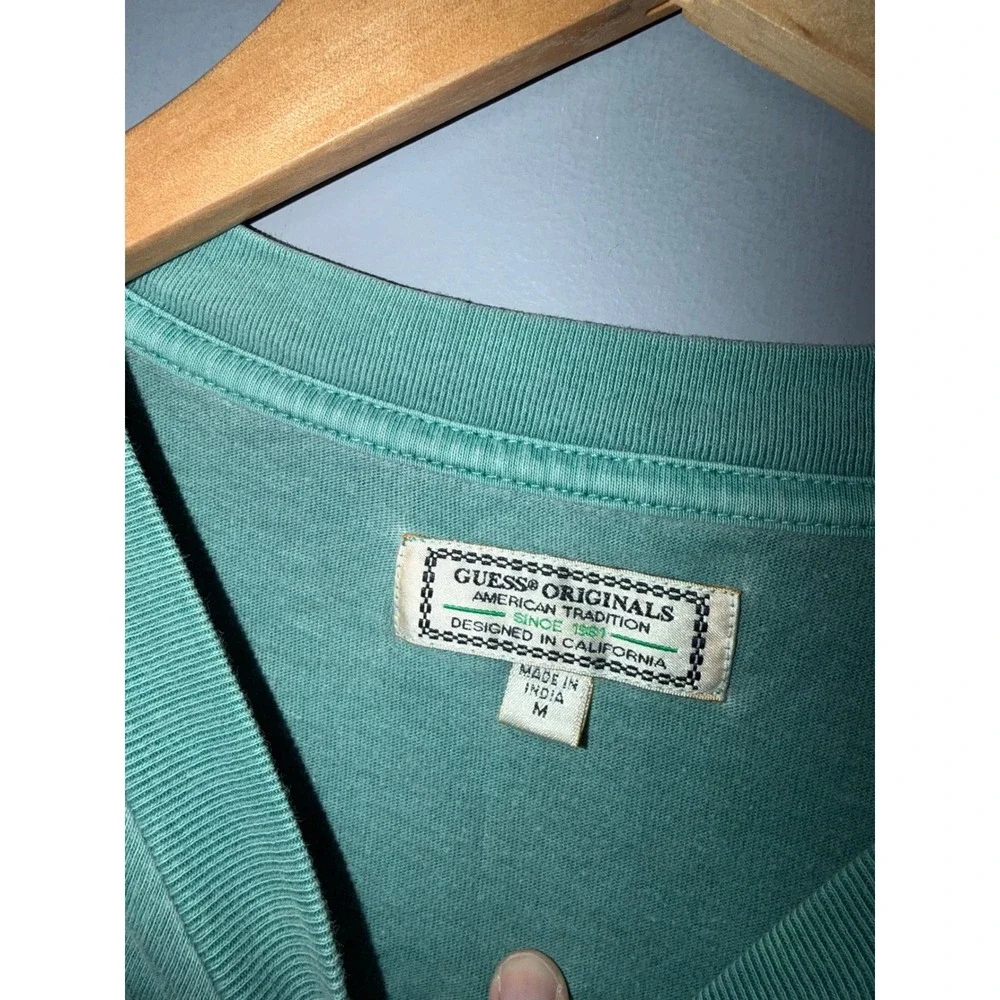 Guess Originals Mens Teal Mineral Wash Globe Graphic T-Shirt Size M Short Sleeve - Picture 6 of 6